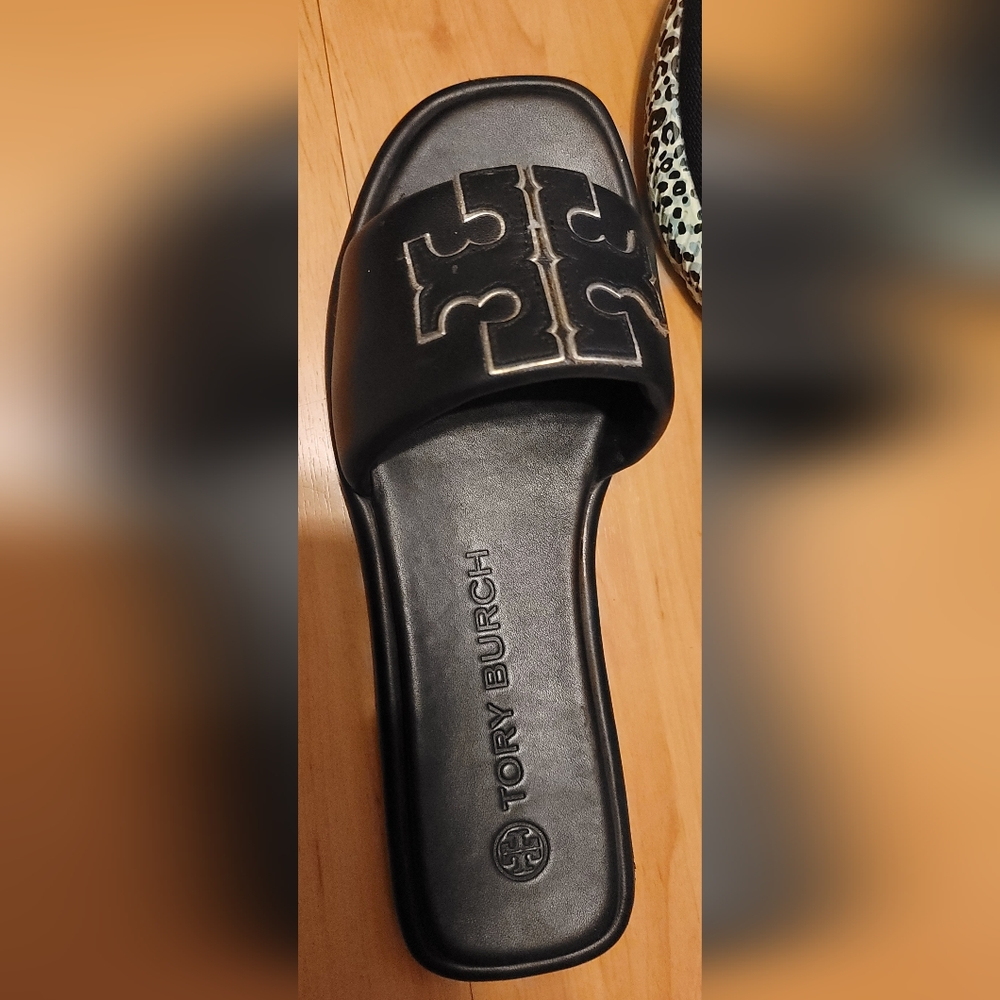 Tory burch